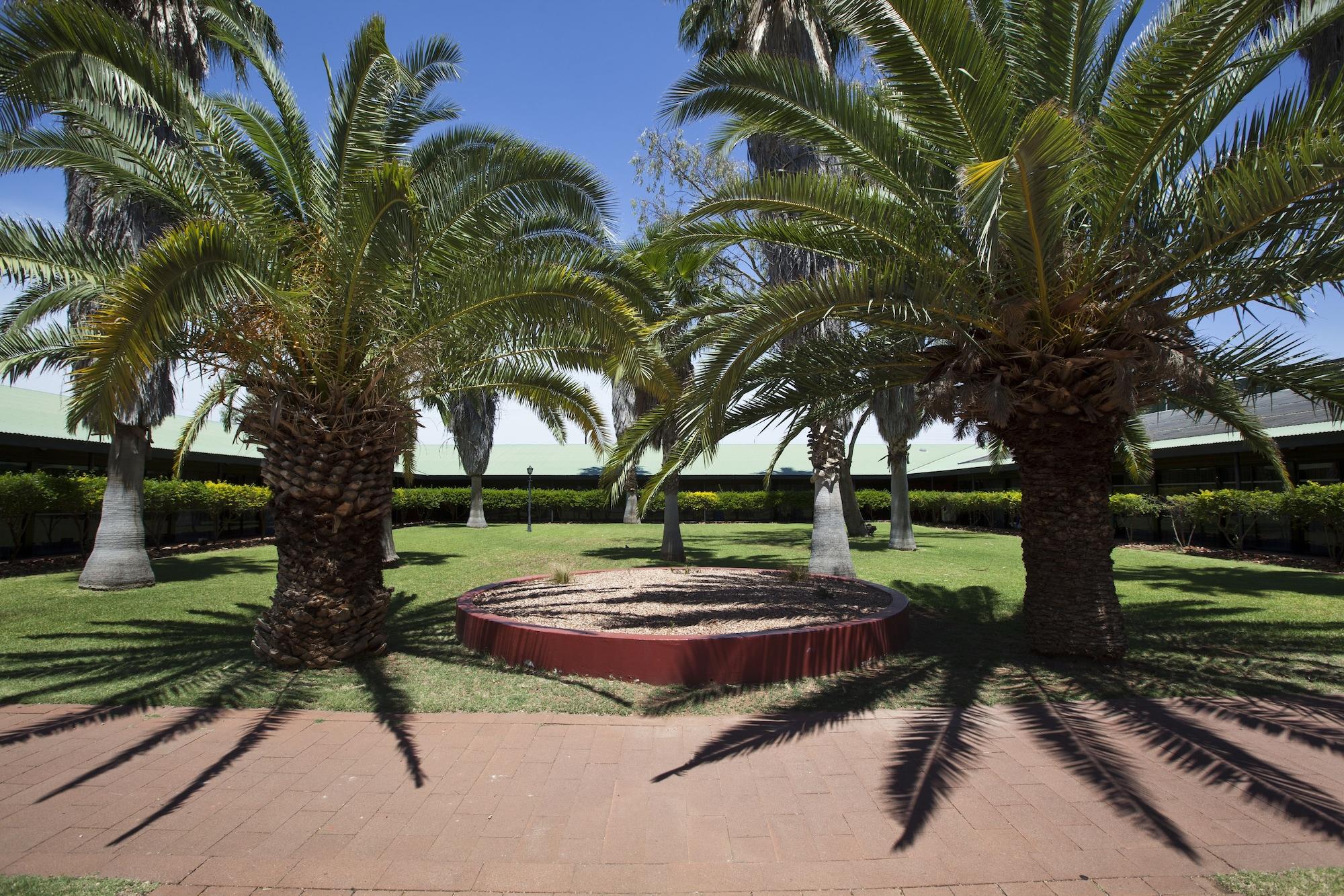 Mercure Alice Springs Resort Ngoại thất bức ảnh