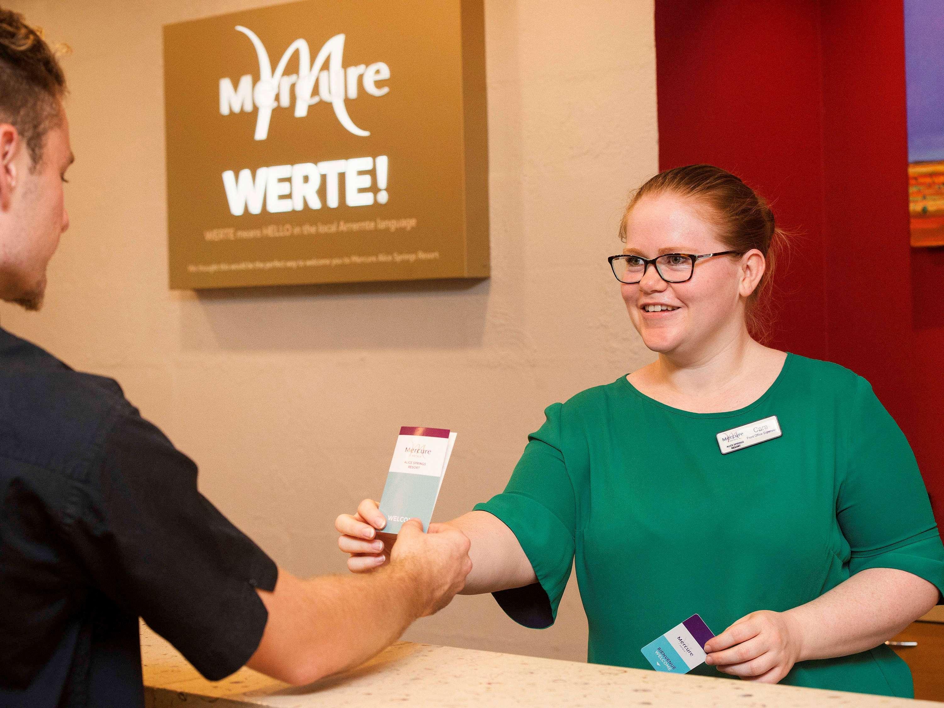 Mercure Alice Springs Resort Ngoại thất bức ảnh